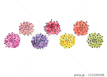 水性ペンと透明水彩絵の具で描いた2段に並んだ大輪カーネーションのイラストL 113109396