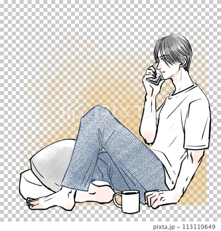 床に座ってスマホで話している男性 113110649