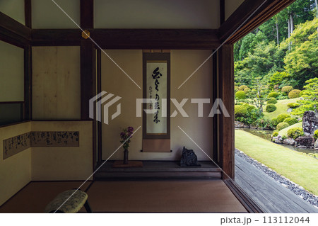 静岡 龍潭寺本堂と庭園 静岡 龍潭寺本堂と庭園 113112044