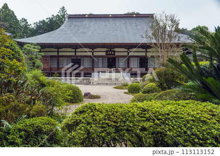 静岡 龍潭寺 本堂と前庭 静岡 龍潭寺 本堂と前庭 113113152