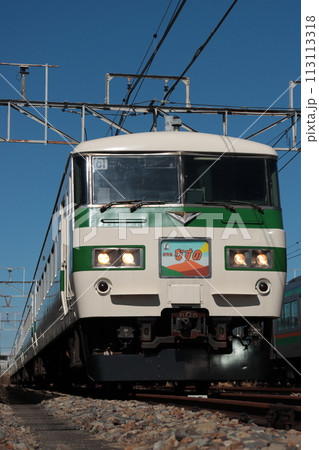東北線小山駅に里帰りした185系新幹線リレー色(小山車両センター撮影会)_2024/3/2撮影 東北線小山駅に里帰りした185系新幹線リレー色(小山車両センター撮影会)_2024/3/2撮影 113113318