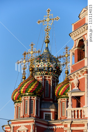 Colorful Domes of a Traditional Russian Orthodox Church 113114015