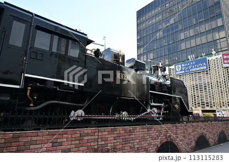 新橋のSL広場のSL 113115283