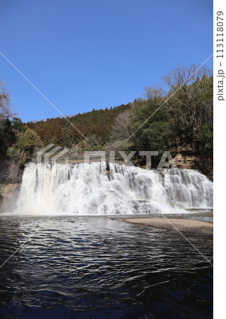栃木のナイアガラの滝　龍門の滝 113118079