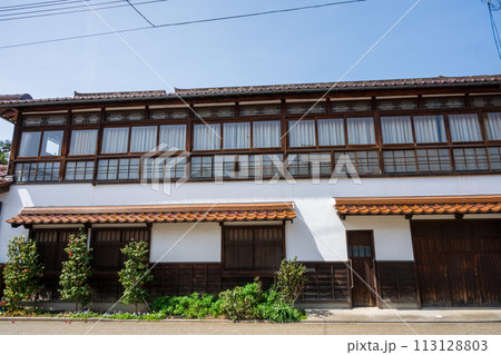 日本の鳥取県倉吉市のとても古くて美しい建物 日本の鳥取県倉吉市のとても古くて美しい建物 113128803
