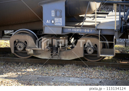 貨車の車輪 貨車の車輪 113134124