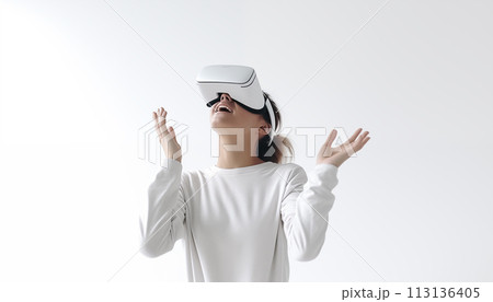 Woman in VR glasses. 113136405