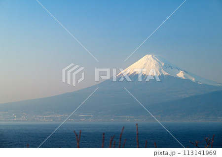 出逢い岬からの富士山 113141969