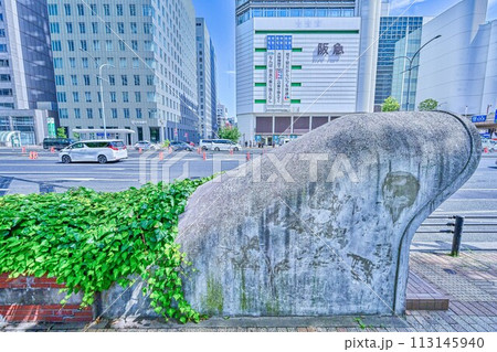 神戸三宮にある「ガリバートンネル」の最後の雄姿 113145940