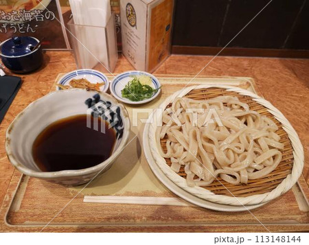 武蔵野うどんこぶしecute立川店のもりうどん 113148144