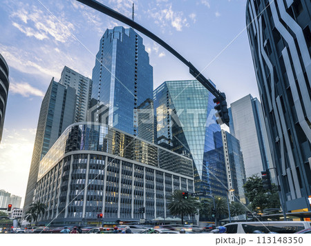 フィリピン・マカティの高層ビル群 / Makati, Philippines 113148350
