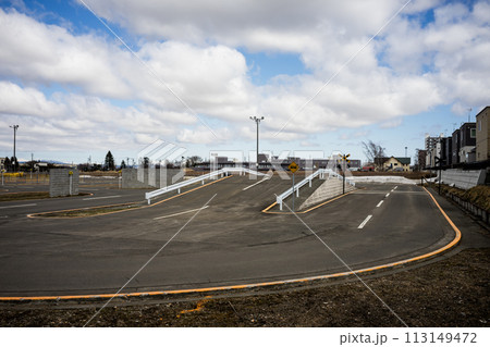 無人の自動車教習所 113149472