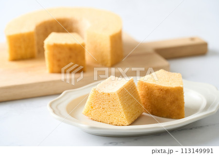 切り分けたバウムクーヘン 切り分けたバウムクーヘン 113149991