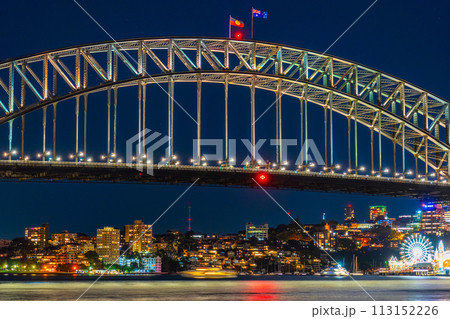 シドニーの橋と夜景 113152226