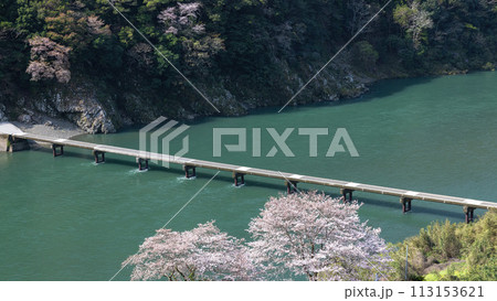 春の岩間沈下橋 春の岩間沈下橋 113153621