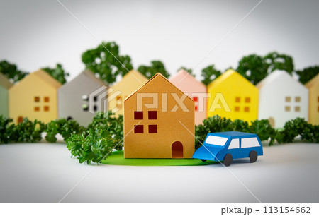 緑の多い街　コミュニティ　町並み　住宅地　不動産　模型　ペーパークラフト 113154662