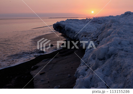 北海道佐呂間海岸朝景 113155286
