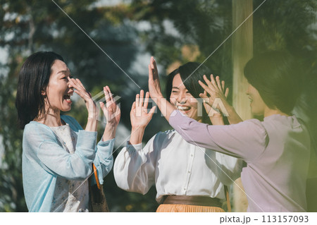 a forty-something woman 113157093