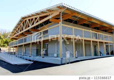 名古屋市農業センター畜産エリアの成牛舎 名古屋市農業センター畜産エリアの成牛舎 113166817