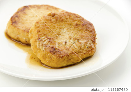 高野豆腐入り鶏ハンバーグの甘辛ダレ 高野豆腐入り鶏ハンバーグの甘辛ダレ 113167480