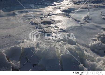 北海道おんねべつ海岸凍結模様 北海道おんねべつ海岸凍結模様 113171296