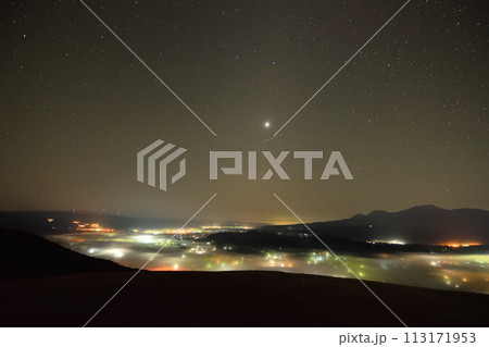 魚野フライトエリアの夜景 113171953