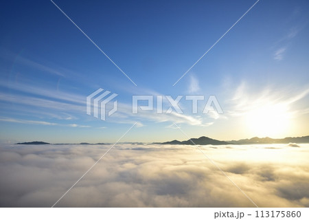 黒井城跡からの篠山盆地の丹波霧（雲海） 113175860