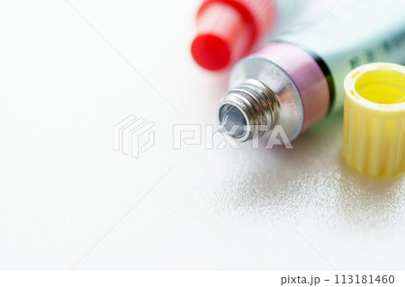 塗り薬 塗り薬 113181460