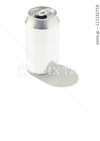 空き缶を白背景で撮影 113182758
