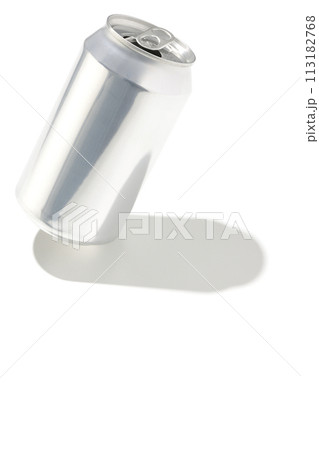 空き缶を白背景で撮影 113182768