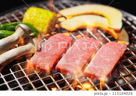 焼肉　 113184028