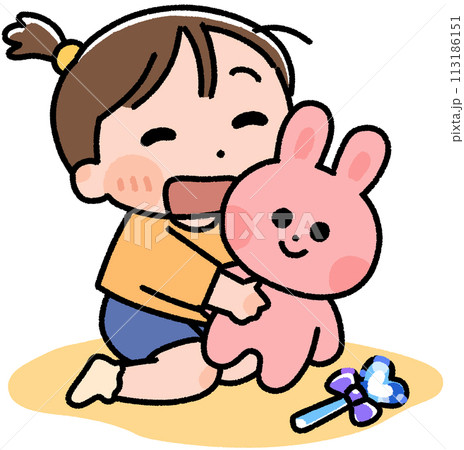 おもちゃで遊ぶ女の子 113186151