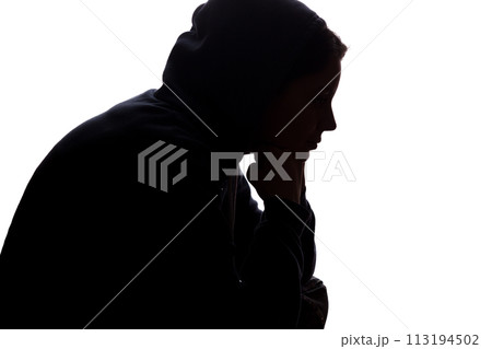 Young woman with grief dropped his arms 113194502