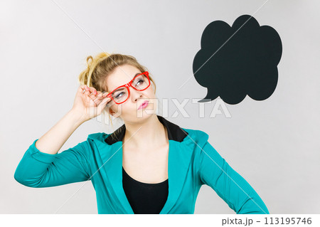 Business woman intensive thinking 113195746