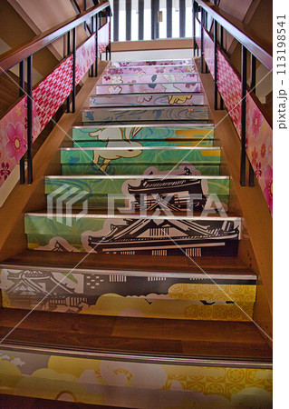 さくらの開花を待つ大野城 113198541