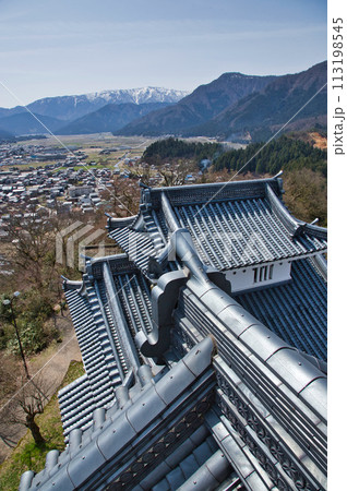 さくらの開花を待つ大野城 113198545