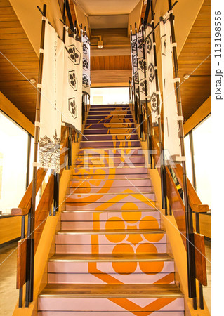 さくらの開花を待つ大野城 113198556