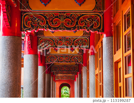 台北　行天宮　回廊 113199287