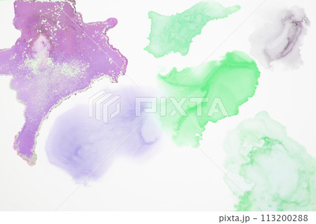 鮮やかな水彩画 アルコールインク 幻想的 113200288