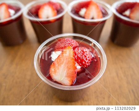 お菓子作り　チョコレートプティング 113202029