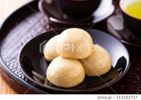 薄皮饅頭と緑茶 薄皮饅頭と緑茶 113202737