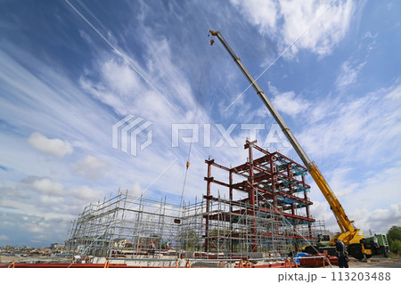 鉄骨組み立て工事 113203488