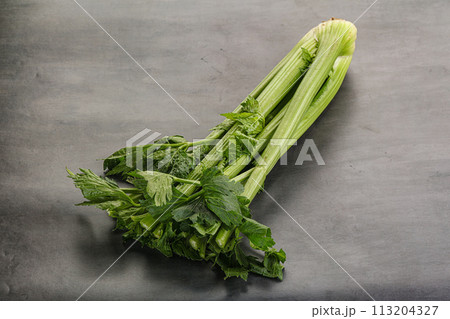 Vegan cuisine - celery stems with leaf 113204327