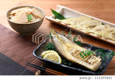 春の味覚　焼き竹の子 113205681