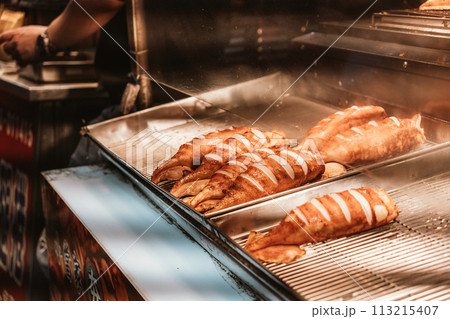 台湾　夜市　屋台　イカ 113215407