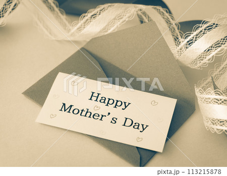 母の日のメッセージカード　Happy Mother's Day 113215878