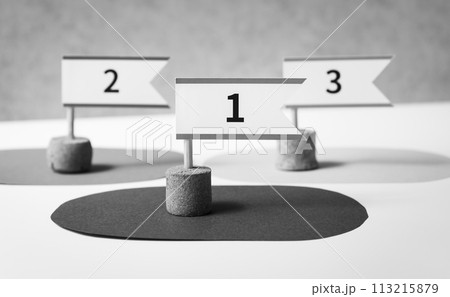 順位の旗 ランキング 1位、2位、3位のフラッグ トップ3のランキング 成績 順位の旗 ランキング 1位、2位、3位のフラッグ トップ3のランキング 成績 113215879