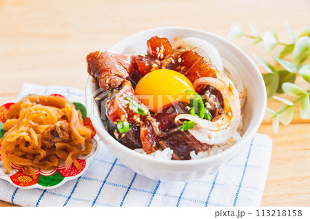 かつおのたたきユッケ丼 113218158