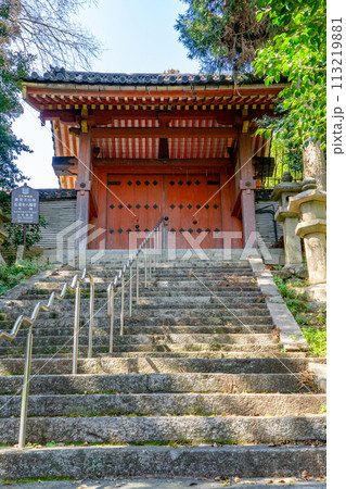 京都府八幡市八幡高坊の石清水八幡宮 東総門(重要文化財) 京都府八幡市八幡高坊の石清水八幡宮 東総門(重要文化財) 113219881
