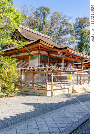 京都府八幡市八幡高坊の石清水八幡宮　摂社　若宮社（重要文化財）男の守護神 113219924